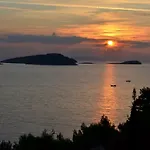 Ljiljana *