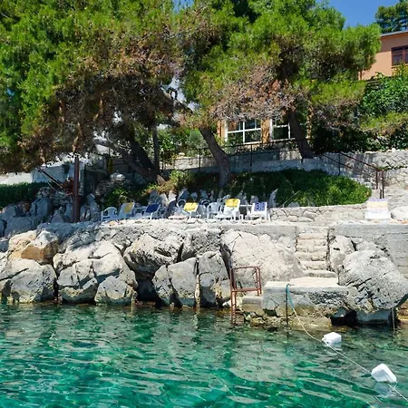 Apartament Ljiljana *