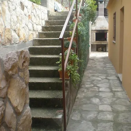 Appartamento Ljiljana