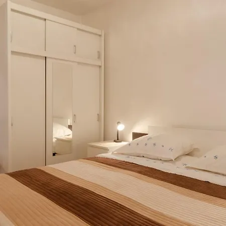 Ljiljana Apartament *