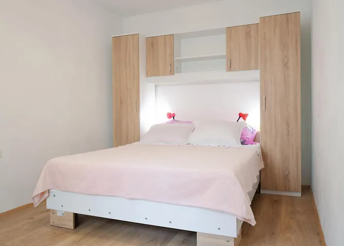 Appartement Ljiljana *